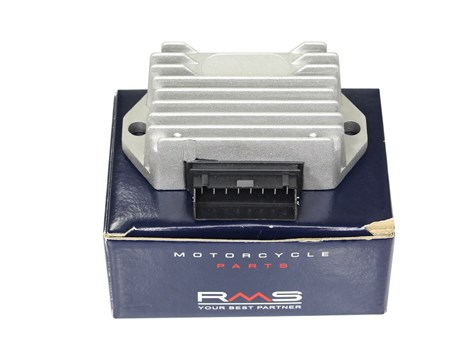 REGULATOR NAPIĘCIA APRILIA DERBI GILERA PIAGGIO RMS 
PASUJE DO MODELI: APRILIA-SCARABEO/SR/MOJITO RETRO'-CUSTOM DERBI-ATLANTIS/GP1 GILERA-RUNNER/STALKER/STORM PIAGGIO-APE/DIESIS/FLY/FREE DELIVERY/LIBERTY/NRG/TYPHOON/VESPA/ZIP/HEXAGON