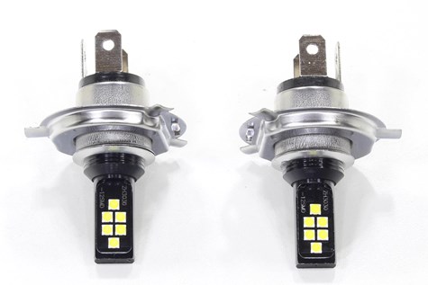 ŻARÓWKA 12V H4/HS1 12szt. DIODA LED