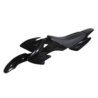 PLASTIKI CROSS 125 OSŁONY KANAPA CZARNA
